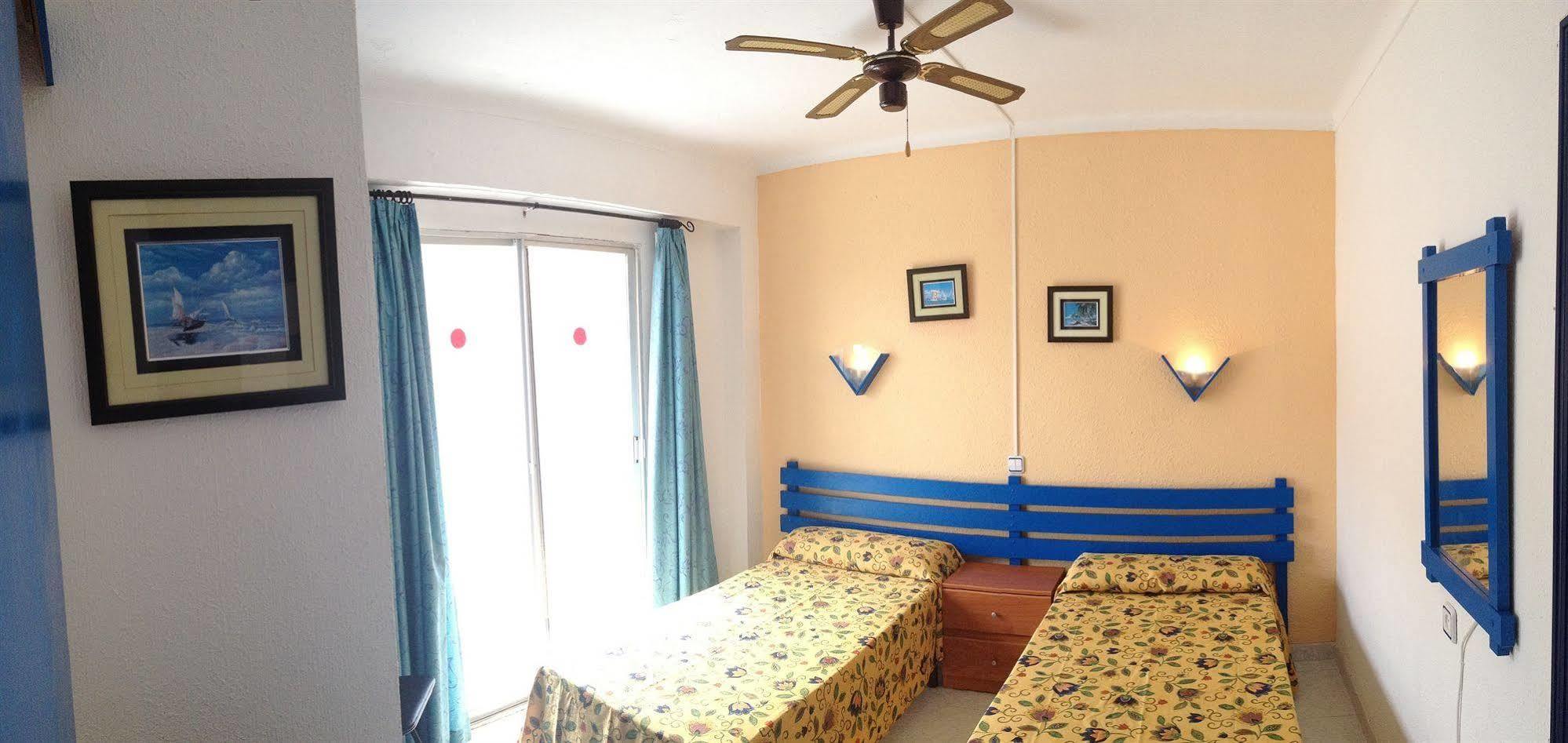 Hostal Blanca كان بيكافورت المظهر الخارجي الصورة